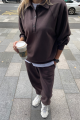 Damski dres w brązowym kolorze